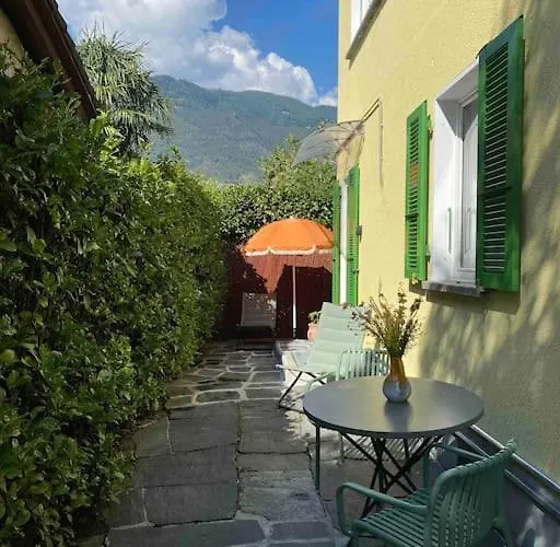 Accogliente Con Cucina Arredata *