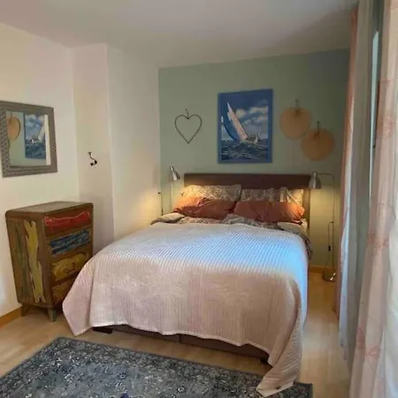 Accogliente Con Cucina Arredata